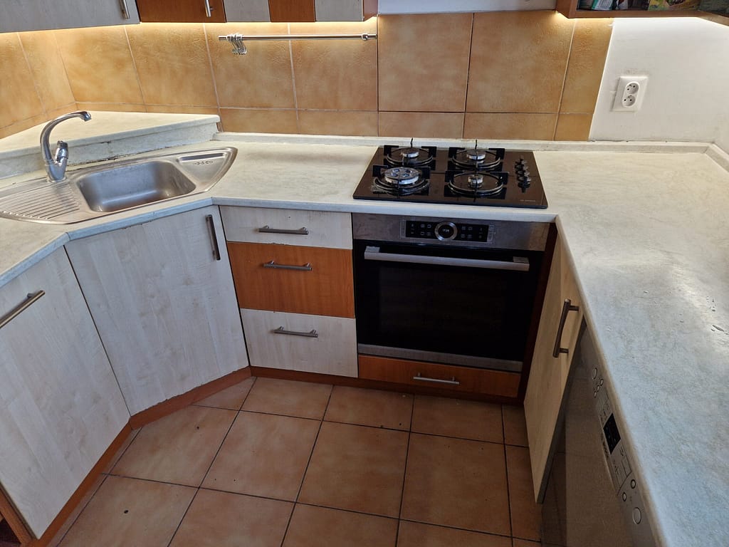 Fotka realizácie inštalácie Led v kuchyni.