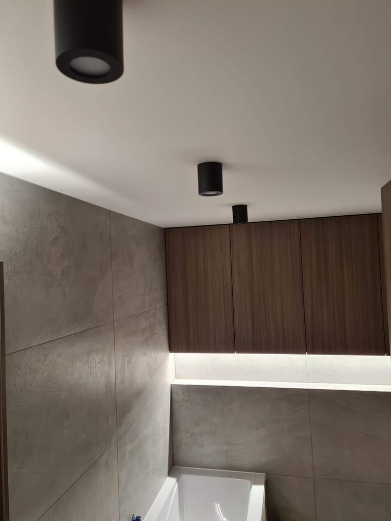 Osvetlenie v obývačke.